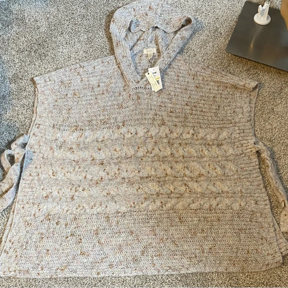 Cupio Oversized Poncho Hooded, Dolman Sleeves, Size S/M NWT